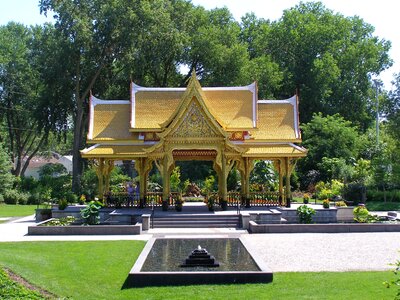 Temple park