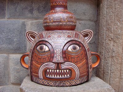 Pottery peru face
