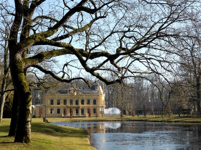 Pond historic building winter