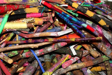 Colour twigs art