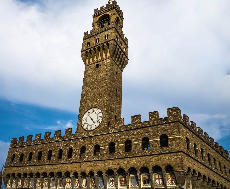 Piazza della signoria architecture church