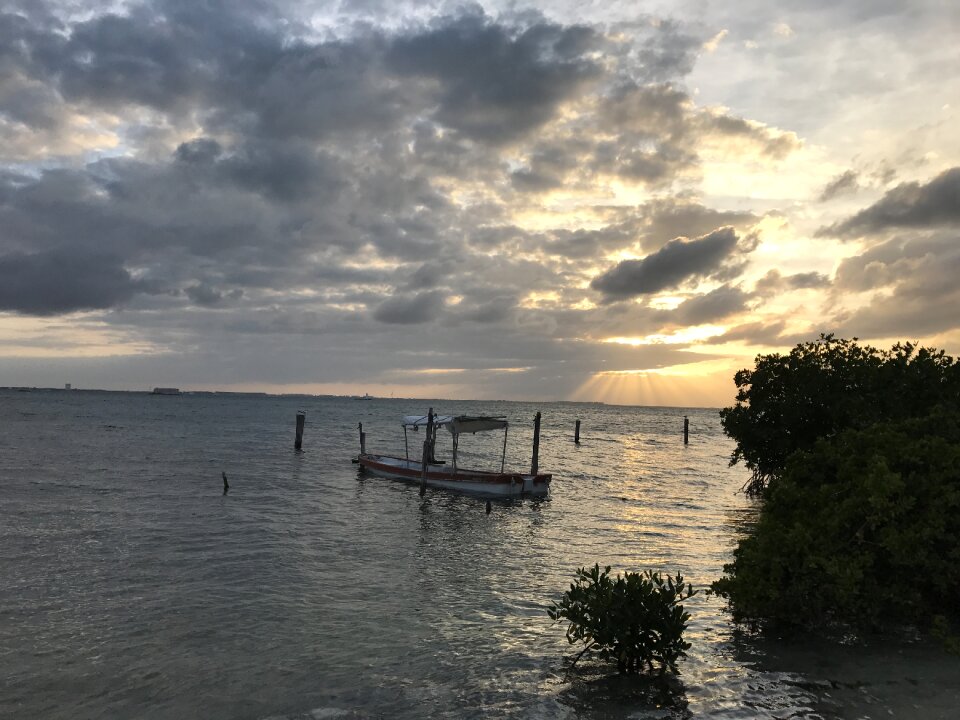 Island women mexico