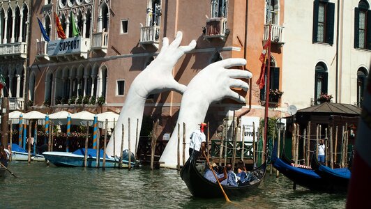 Water building venezia