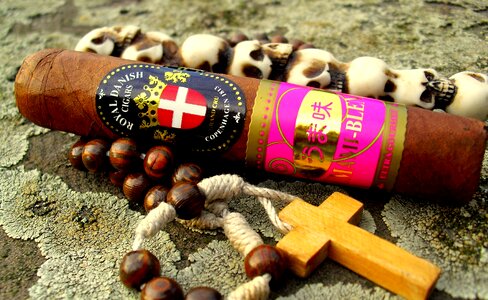 Rosary pleasure tobacco