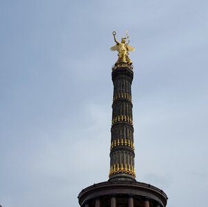 Siegessäule landmark gold else photo