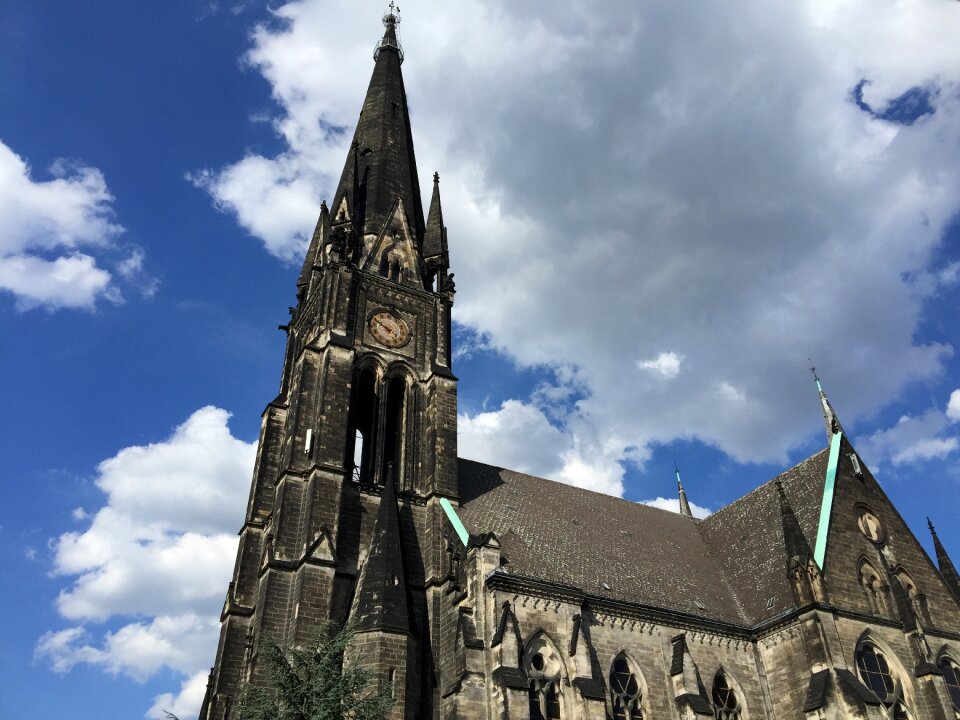 Berlin church architecture