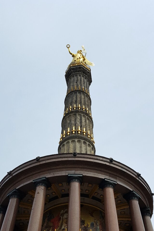 Siegessäule landmark gold else