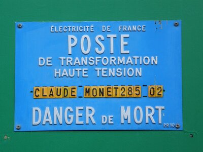 Sign danger