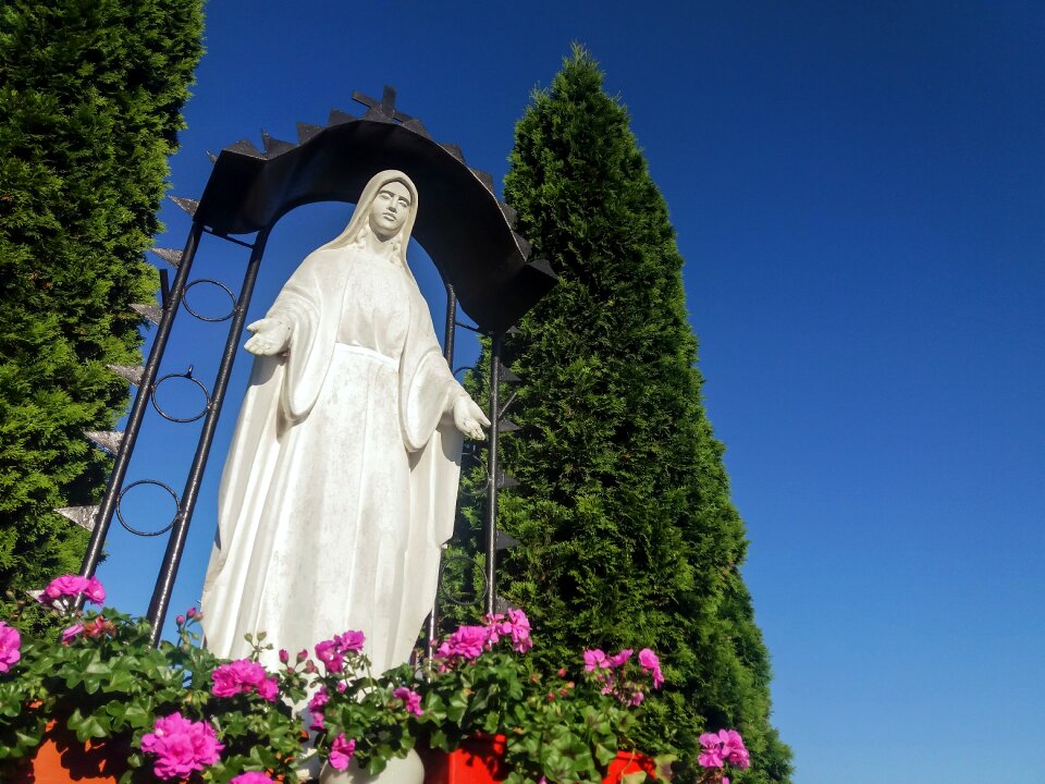 Mother of god figure madonna