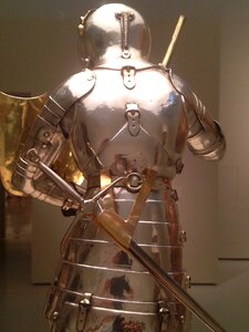 Statue medieval miniature