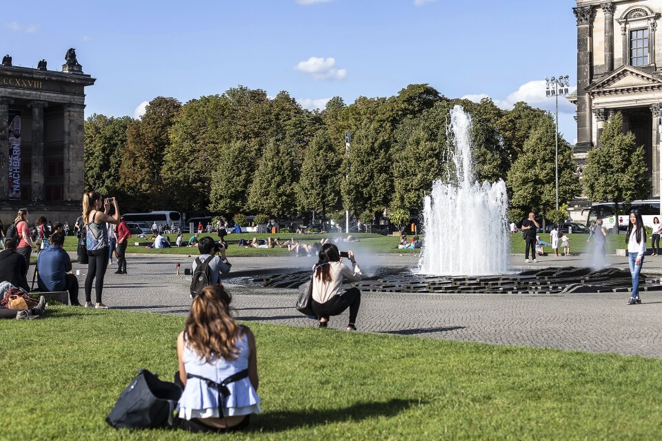 Berlin pleasure garden fountain photo