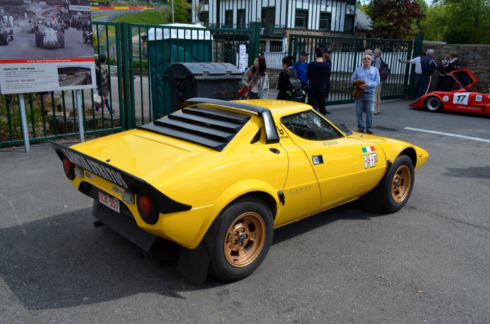 Car lancia stratos seam race