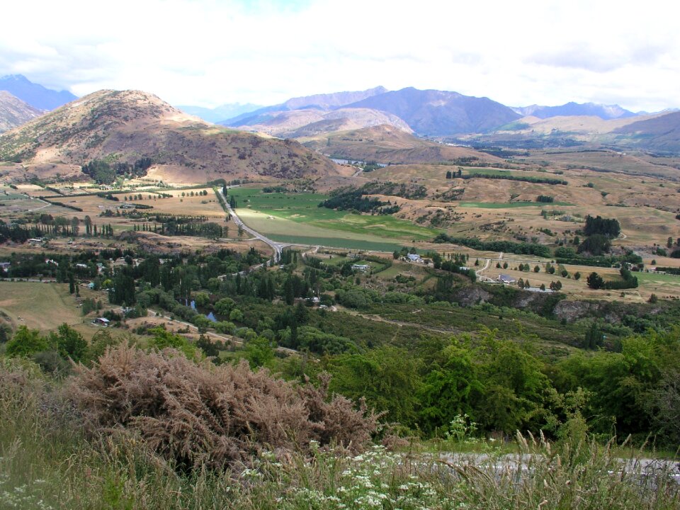 Queenstown nature landscape photo