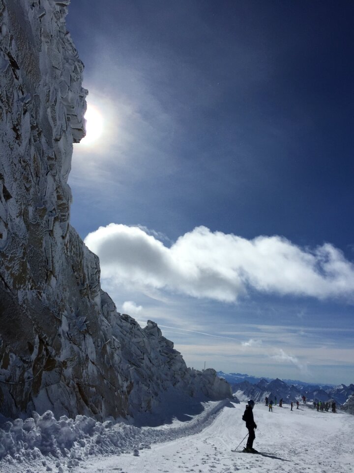 Landscape cold white