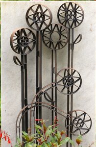 Artwork wrought iron abstract
