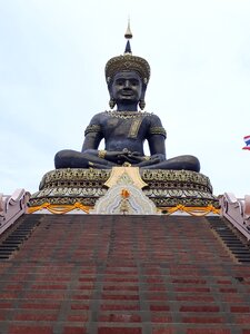 Buddha mahathammaraja petchaboon the temple