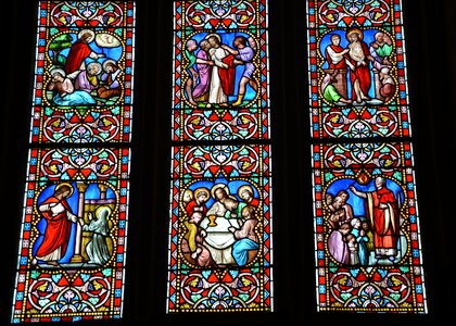 Chapel composed of glass colors