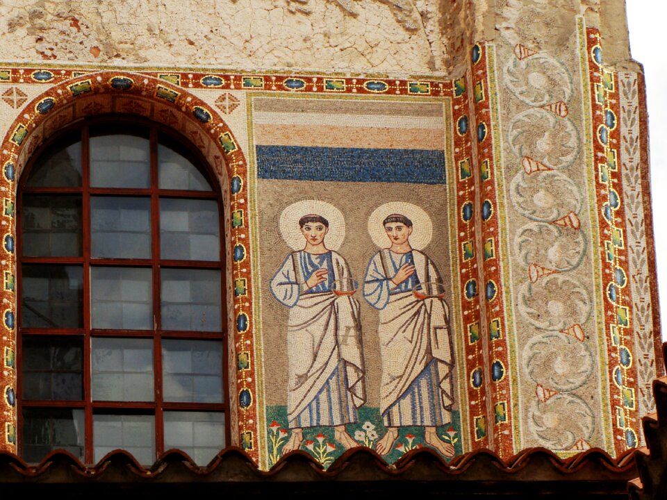 Architecture traditional ancient