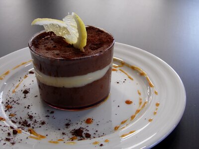 Foam chocolate dessert