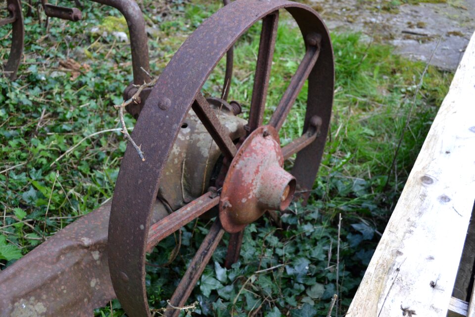 Vehicle technology tractor