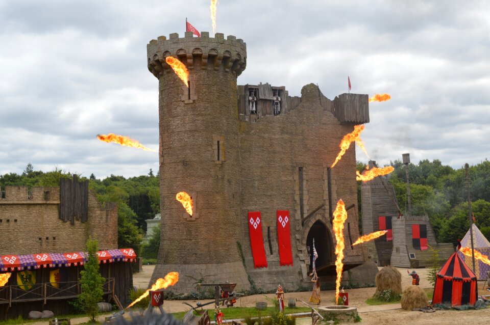 Show medieval city medieval castle