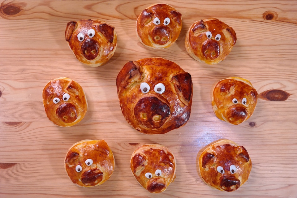 Family yeast biscuits delicious