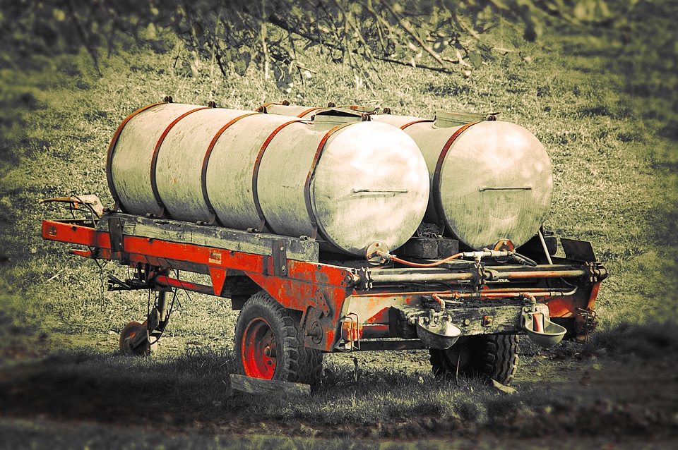 Water tank trailers pasture