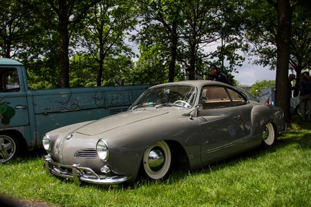 Meeting karrman vintage