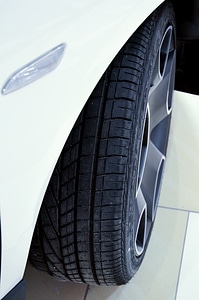 White rim tyres photo
