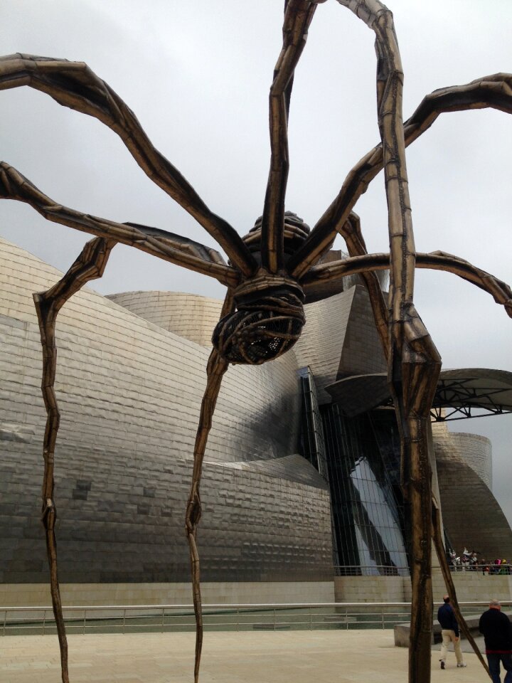 Sculpture guggenheim bilbao