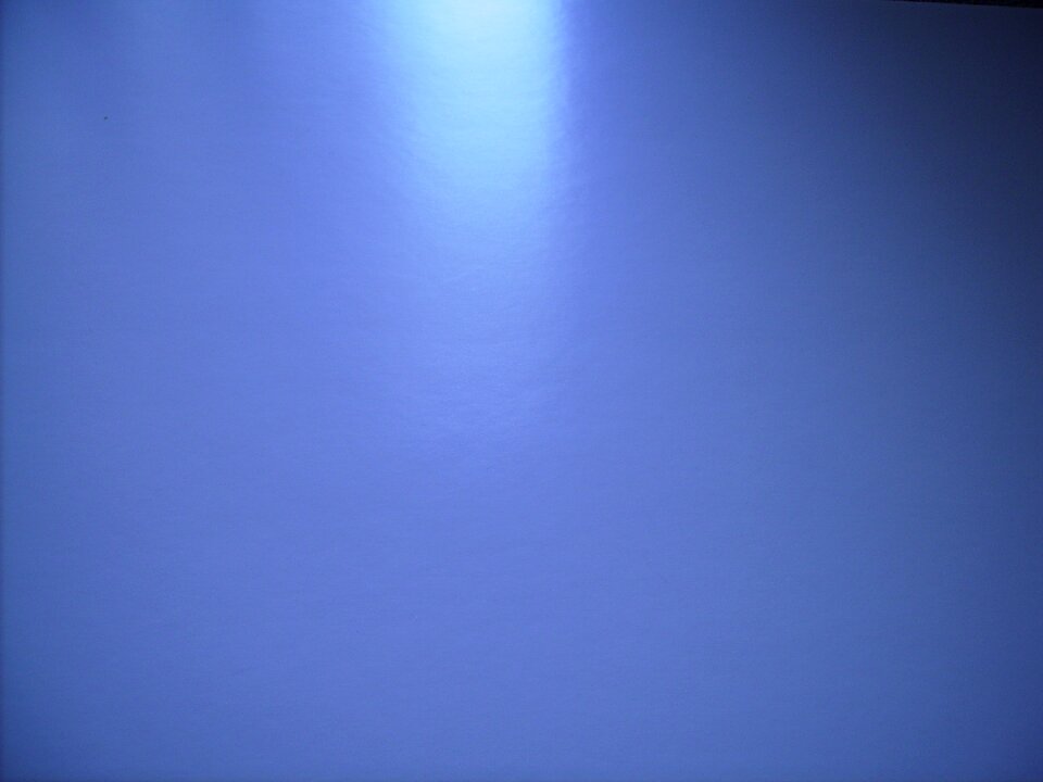 Blue reflection light