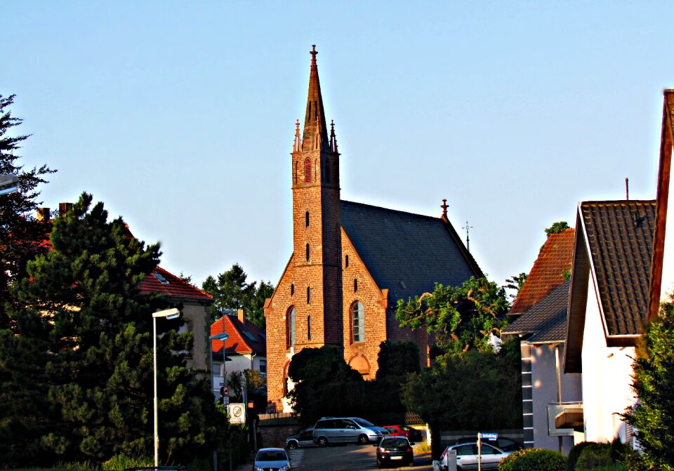 Monument christianity building