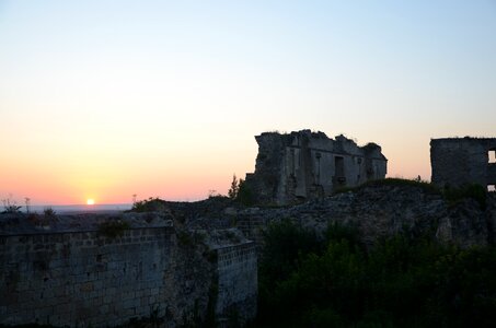 Ruin pierre evening