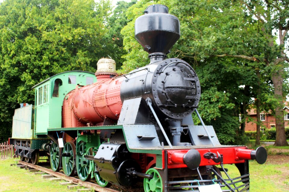 Steel nostalgia tourist