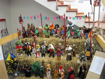 Miniature move exhibition