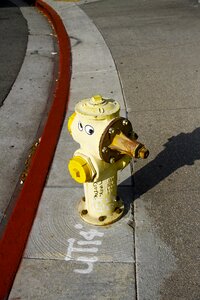 Street brick faucet