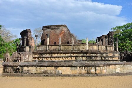 Sri lanka ruine ancient times photo