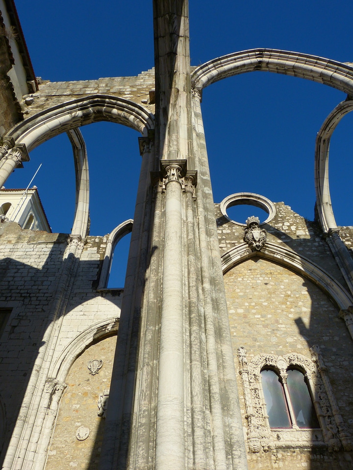 Gothic destroyed earthquake