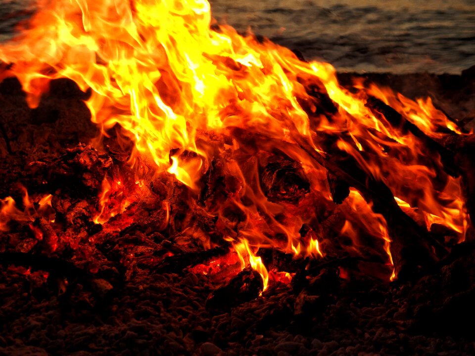Bonfire beach embers wood