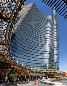 Unicredit tower piazza gae aulenti milan