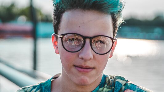 City glasses color