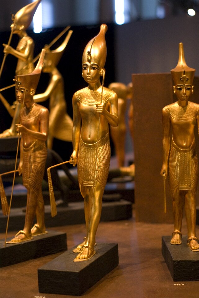 Grave tutankhamun egypt