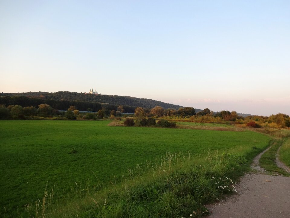 Greens road landscape