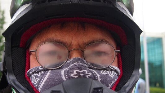 Dirt glasses fogging