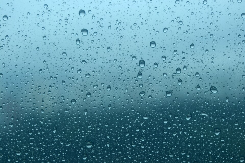 Window seasons fine dust
