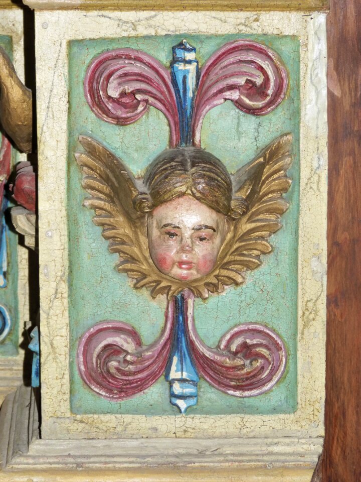 Baroque cherub angel