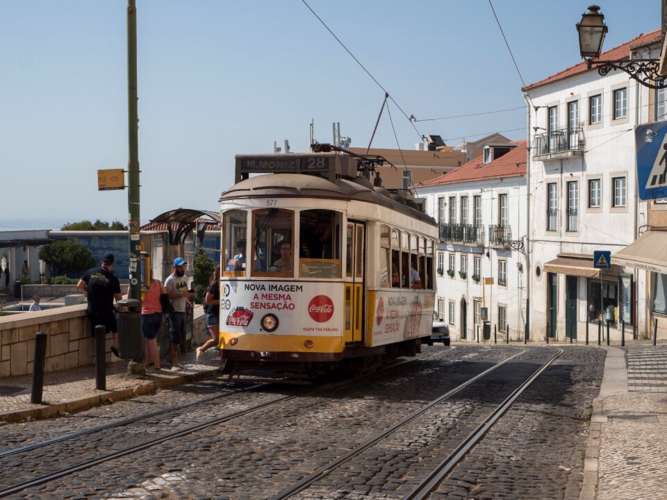 Transport historic center lisbon