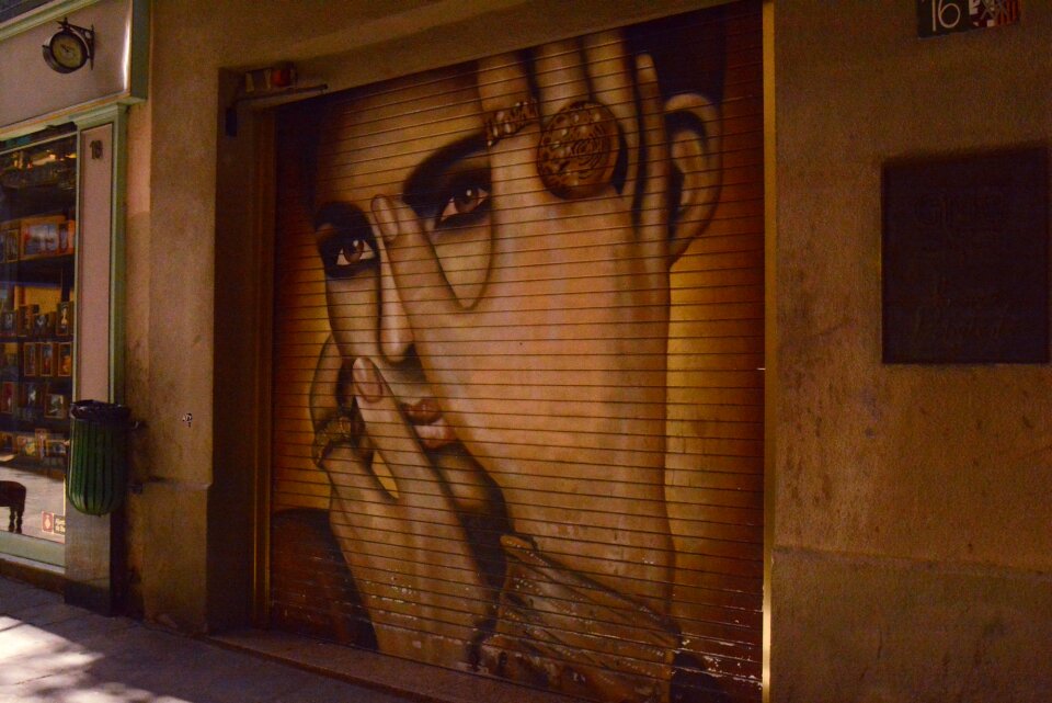 Murals street