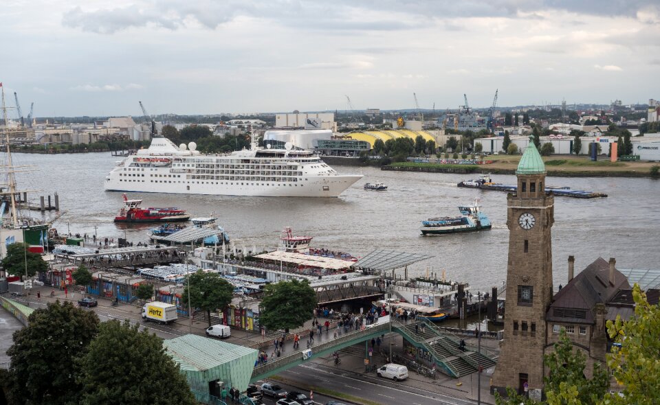 Elbe hanseatic city hamburg port