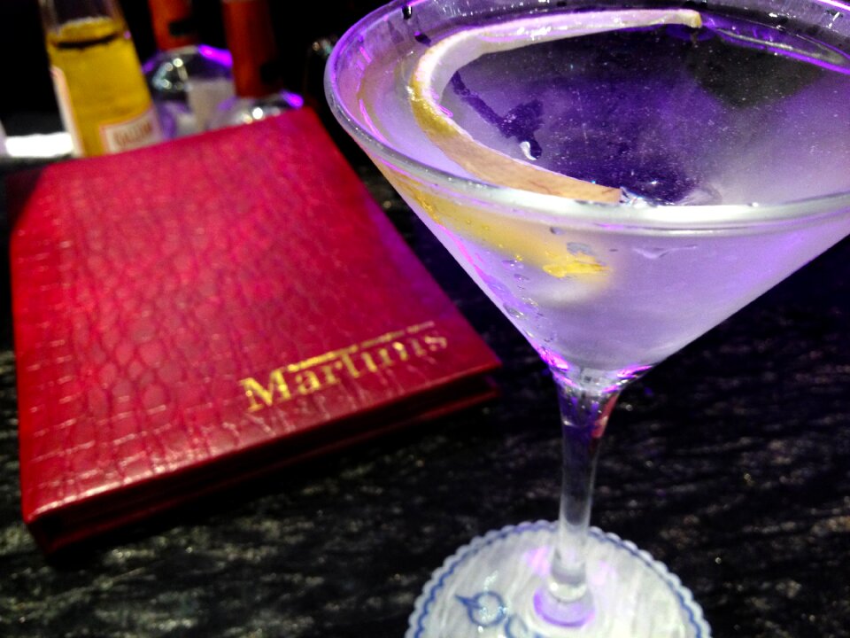 Alcohol bar beverage
